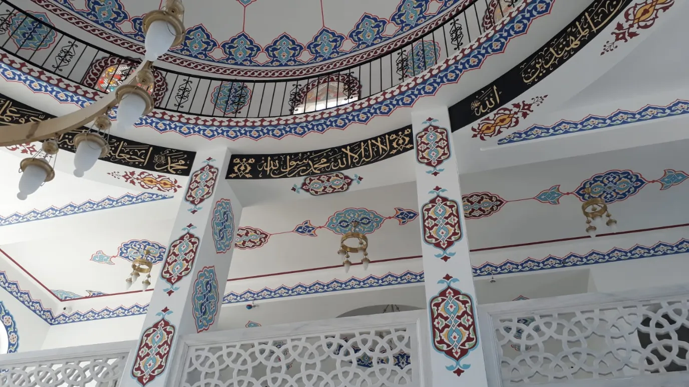 Cami Nakkaş Ustası - 038 - Cami İç Bölümleri Çini Nakkaş